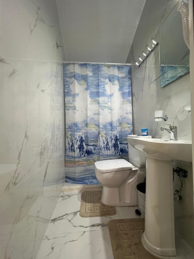 Lakefront House Shiroka Bagian luar foto