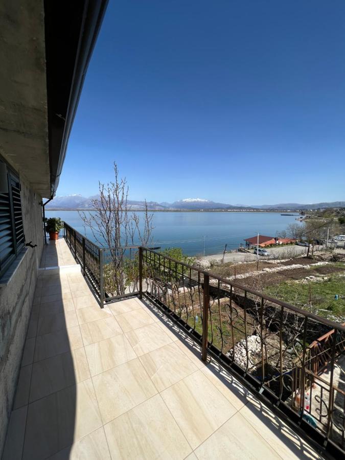 Lakefront House Shiroka Bagian luar foto