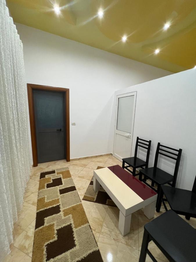 Lakefront House Shiroka Bagian luar foto