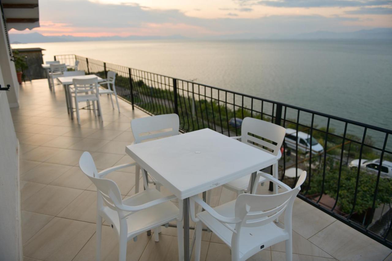 Lakefront House Shiroka Bagian luar foto