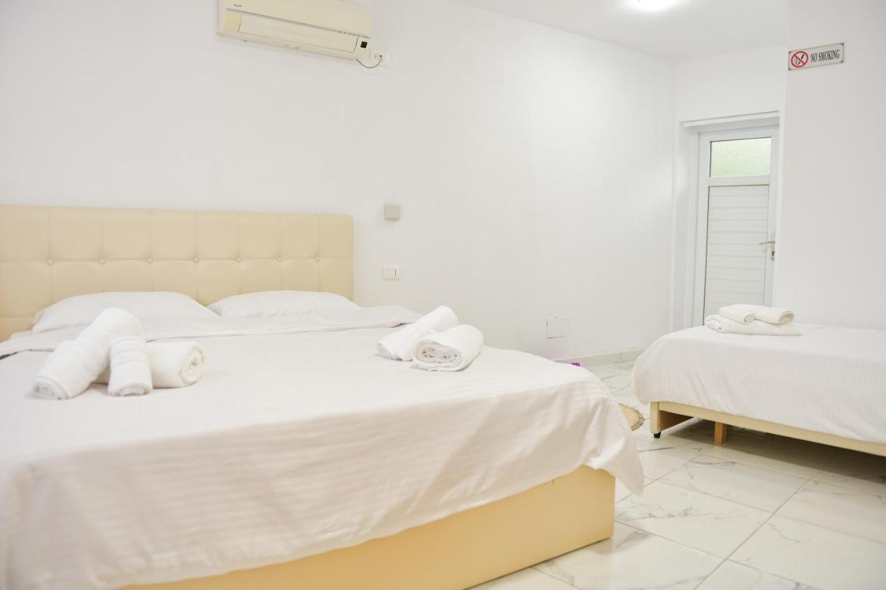 Lakefront House Shiroka Bagian luar foto
